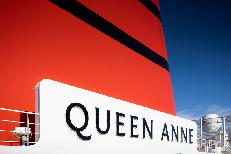 Schoorsteen van Cunard cruise schip Queen Anne