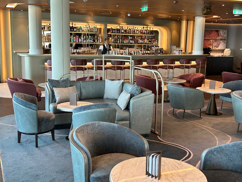 Panorama Lounge op de Silver Nova van Silversea Cruises