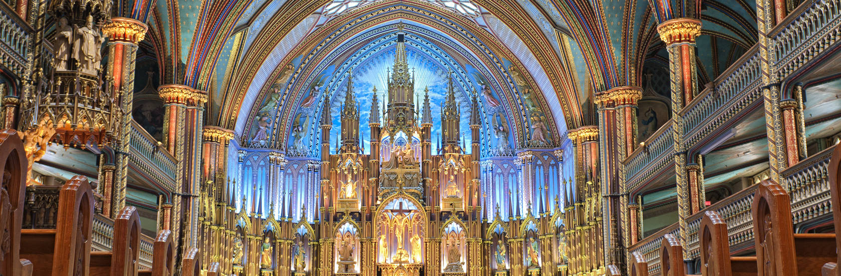 Montreal-Notre-Dame-kerk-Fotolia_32430390_M.jpg