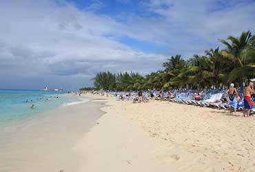 Cruise naar de Zuidelijke Caribbean met Holland America Line aruba_oranjestad_a.jpg