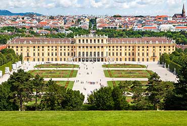 Riviercruise van Vilshofen naar Boedapest met AmaWaterways banner-riviercruise-belvedere-wenen-oostenrijk-donau.jpg